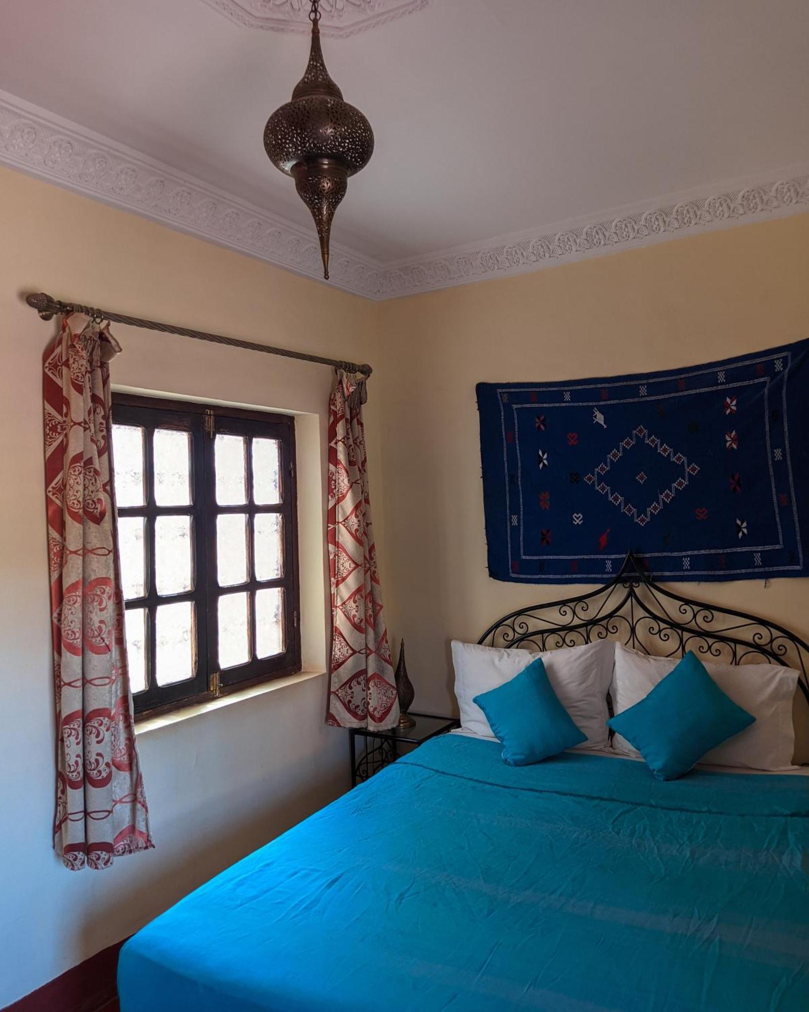 Cinema Riad Tajda Стая снимка