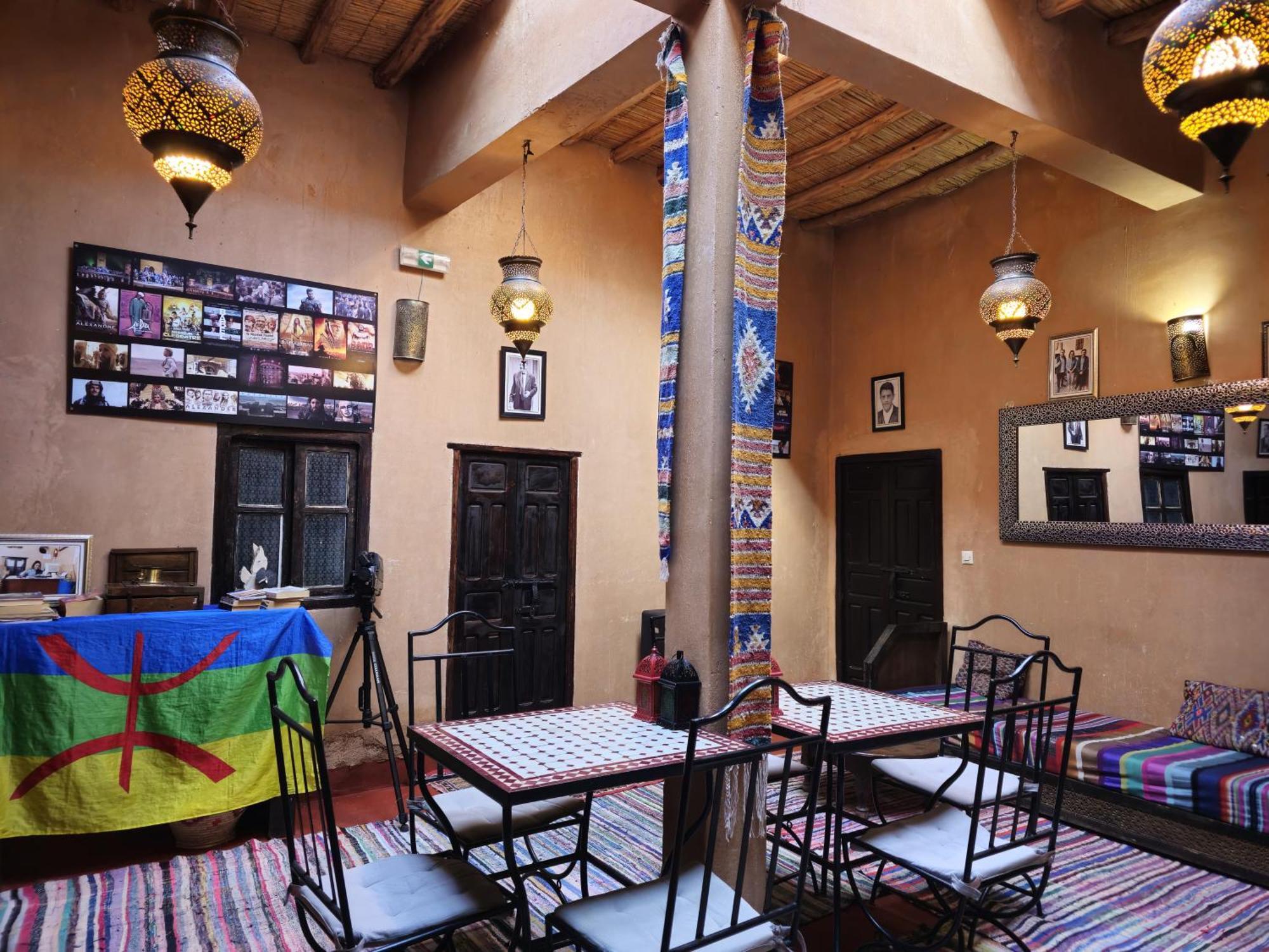 Cinema Riad Tajda Екстериор снимка