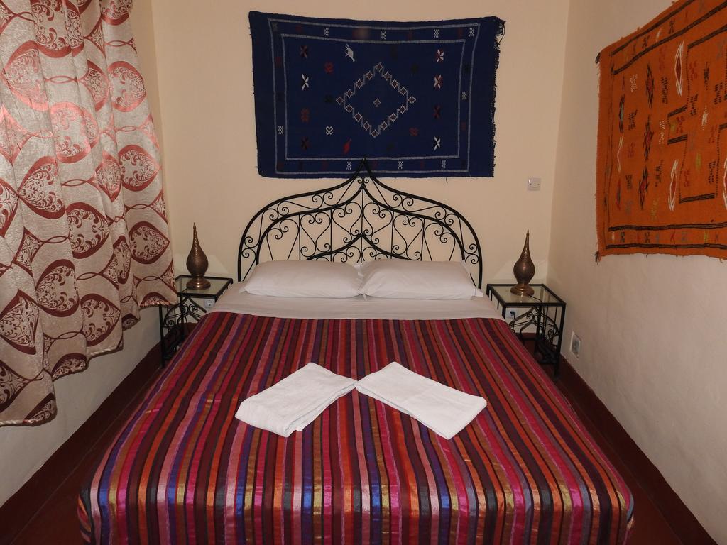 Cinema Riad Tajda Екстериор снимка